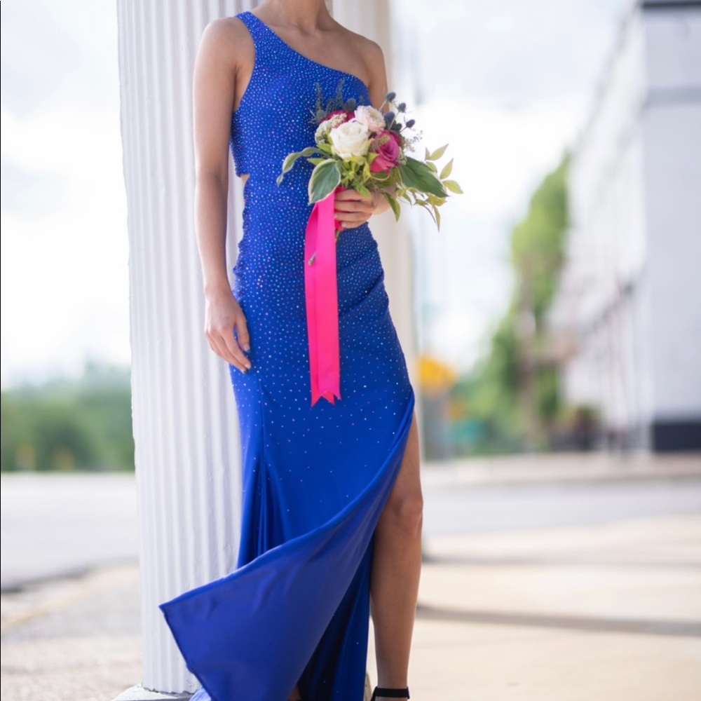 Sherri Hill Prom Dress
